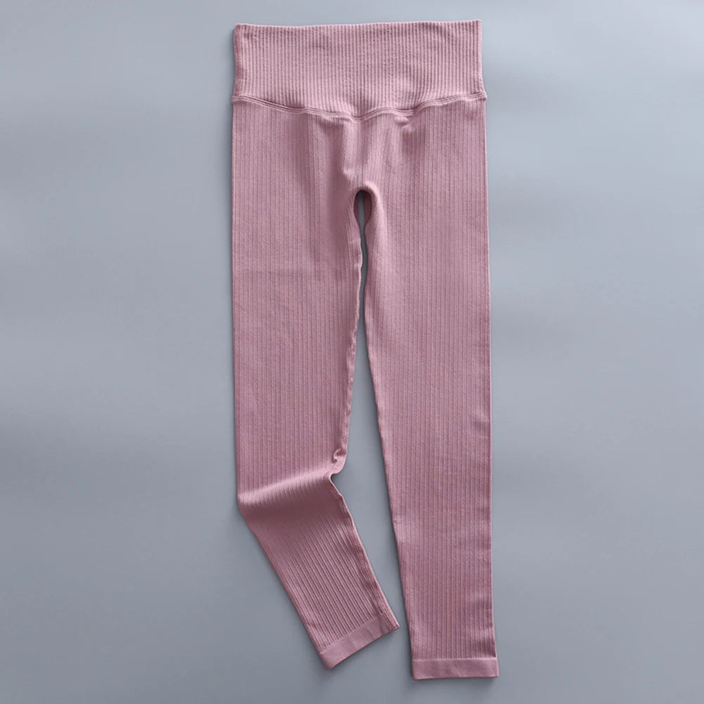 41706323804292|41706323837060|41706323869828