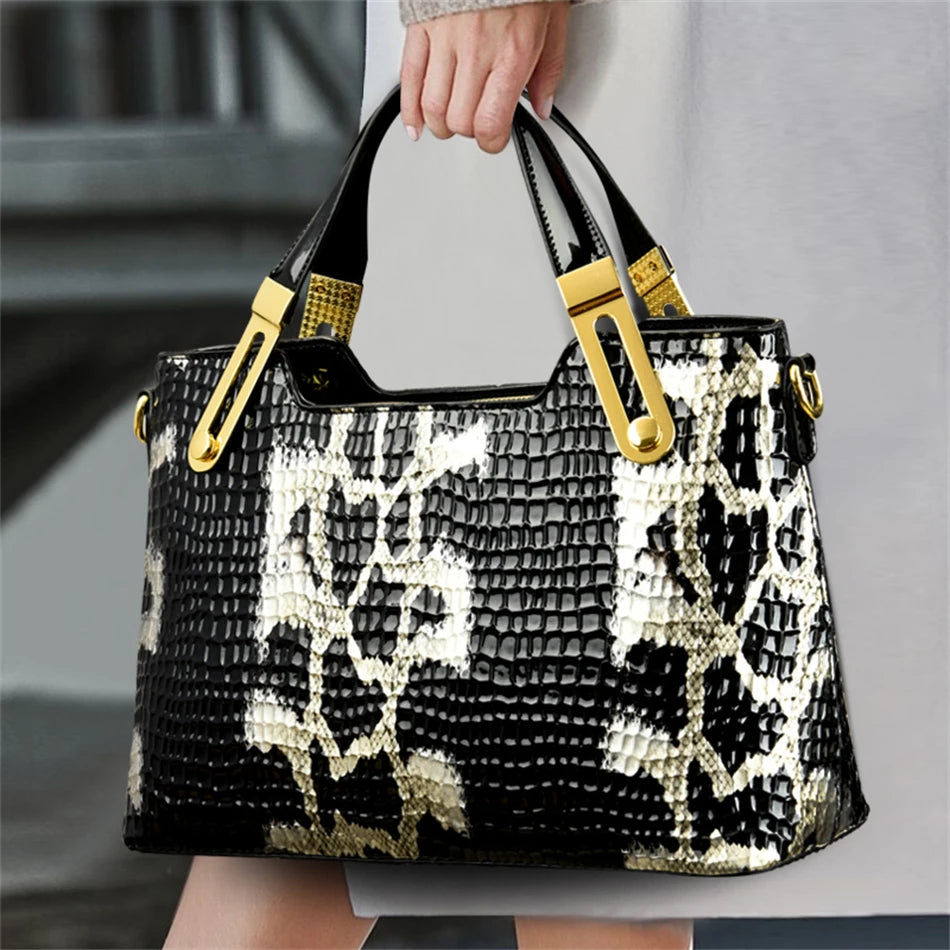 Noble Women Handbag Python Pattern