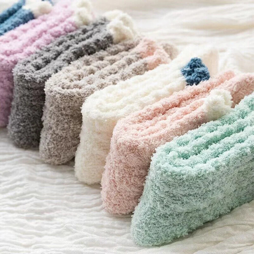 Women Winter Warm Fleece Socks 5 Pairs - One Size