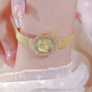 New Women's Luxury Crystal Bracelet Watches Fashion Retro Gold Silver Ladies Quartz Wristwatch Mesh Alloy Female Watch Small